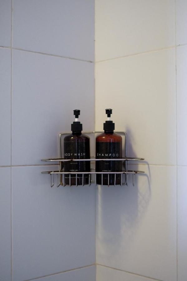 Dip & Doze Living Hostel Canggu
